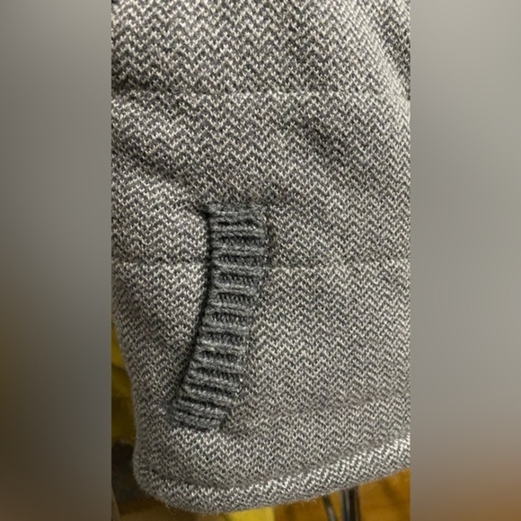 Baby GAP Cozy Vest 2T - Picture 6 of 6